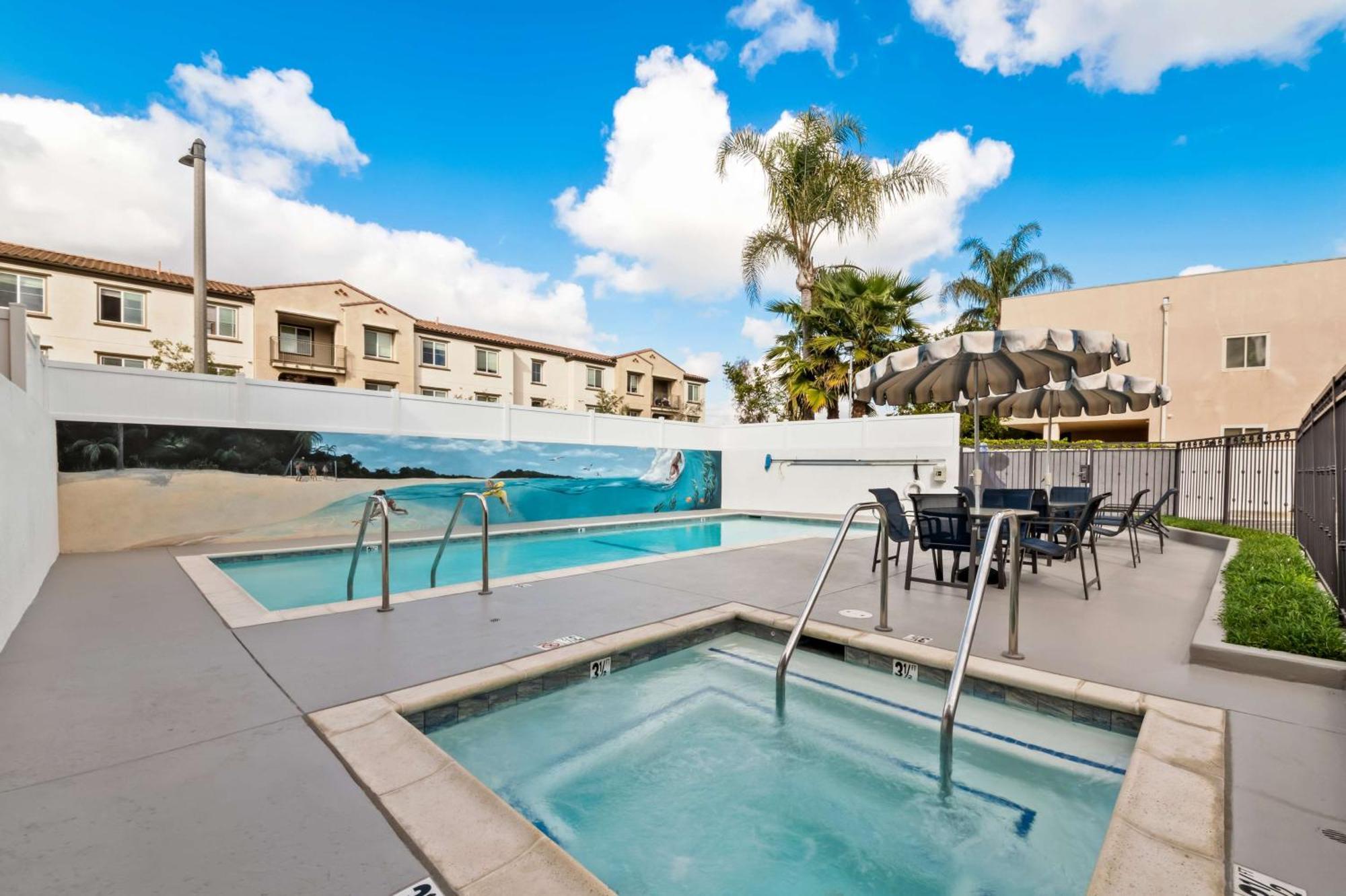 Best Western Los Alamitos Inn&Suites Exterior foto