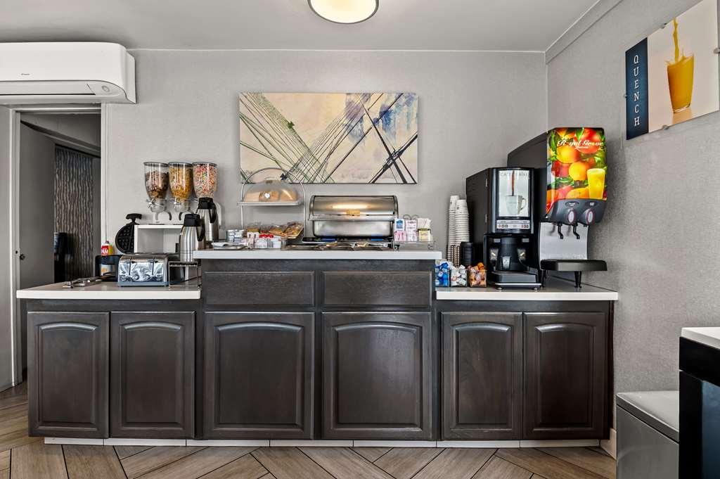 Best Western Los Alamitos Inn&Suites Restaurant foto
